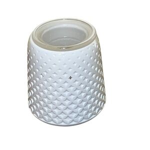 Scentsy Alabaster Wax Warmer Full Size White Ceramic Textured Diamond Pattern